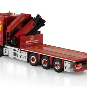 Bredenoord; DAF XF SPACE CAB MY2017 8X2 TRIDEM WITH PALFINGER PK 65002 SH