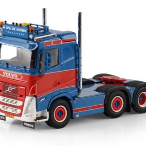 M. van de Vooren Transport; VOLVO FH5 SLEEPER CAB 6X2 TWIN STEER