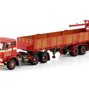 Fa. J.v.'t Kruis & Zn.; VOLVO F88 6X2 TAG AXLE CLASSIC BRICK TRAILER - 3 AXLE